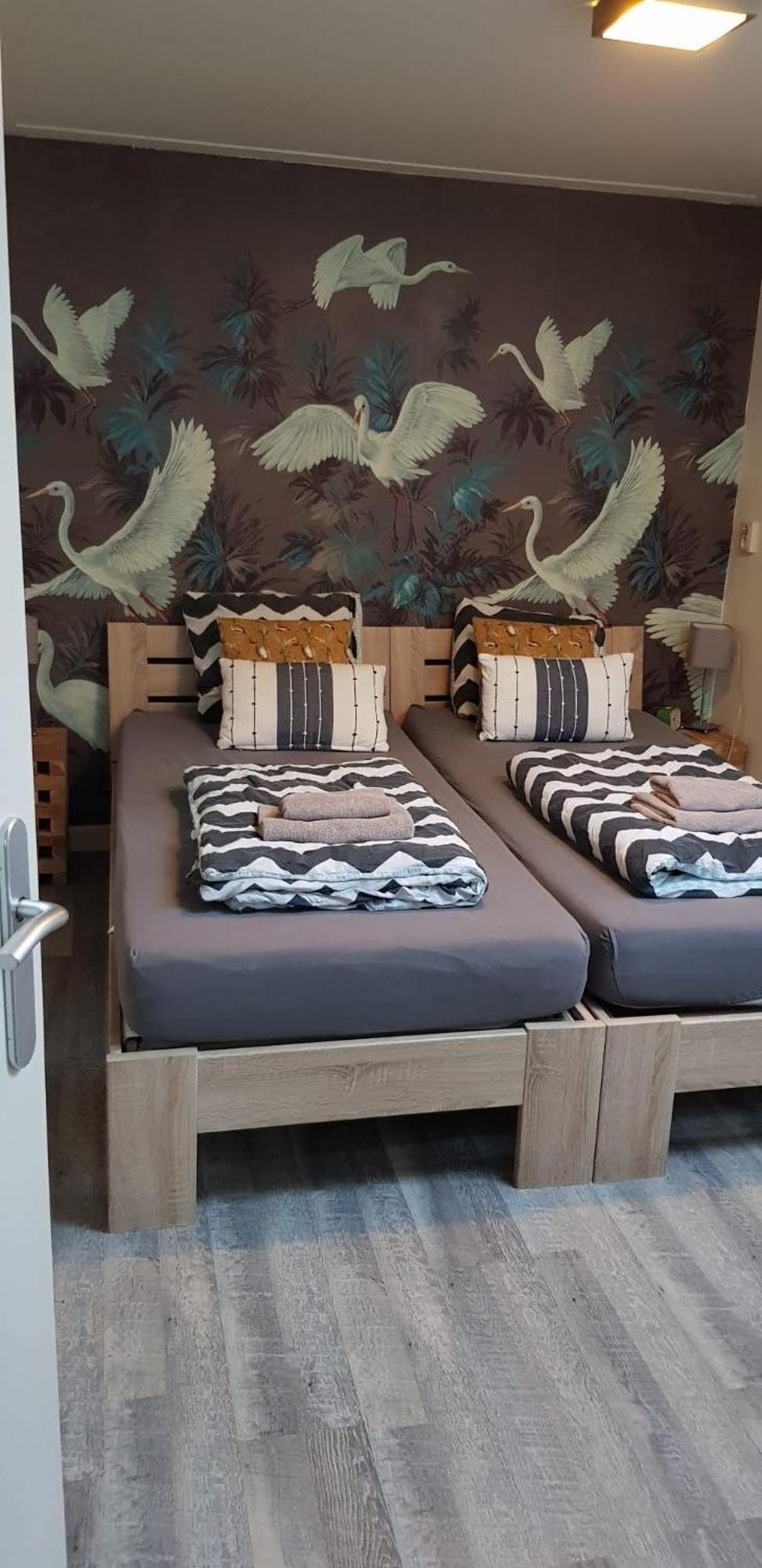 Appartamento Jabaki Garden House Hoofddorp Esterno foto